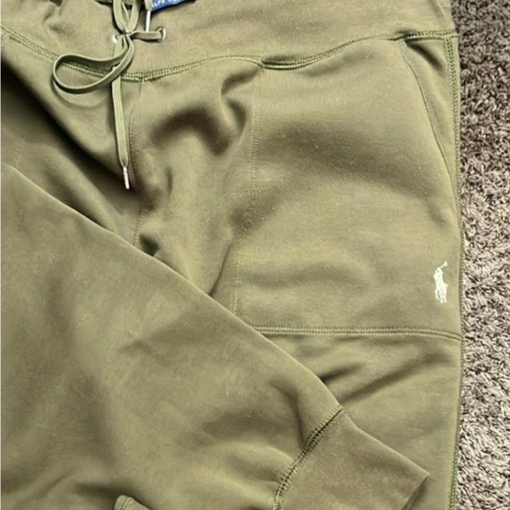 Women’s size Xl Polo sweats